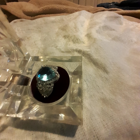 Ring - Picture 2 of 2